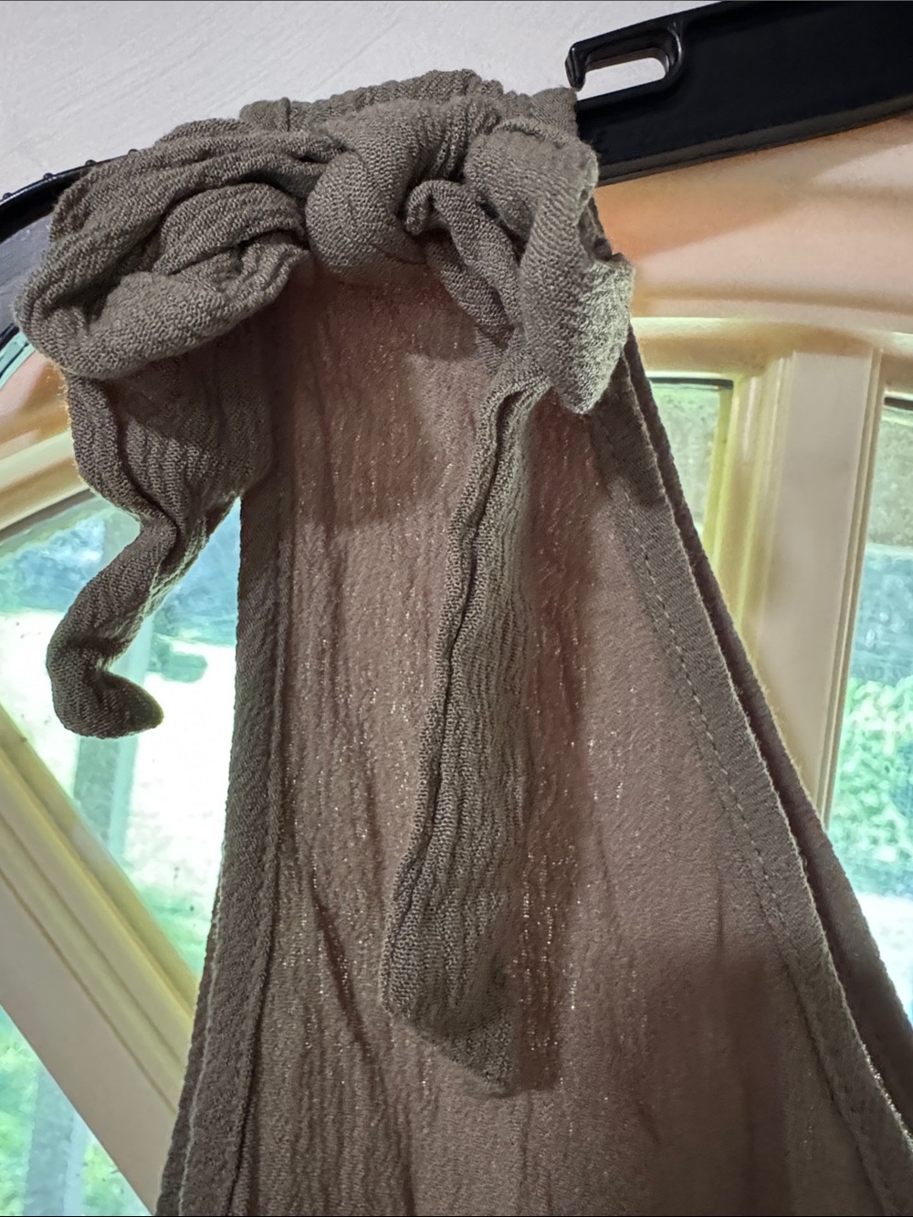 Cupshe Olive Green Tie-Shoulder Maxi Jumpsuit - Picture 3 of 3